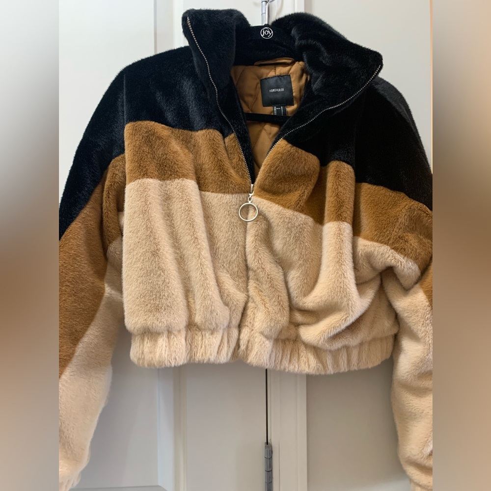 The perfect fall cropped jacket